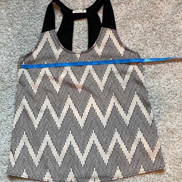 Soprano black and pink polka dot chevron tank. Small - Picture 4 of 4